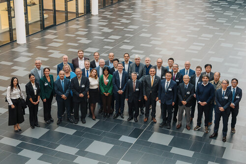 国際標準化会合「CxO Roundtable」参加者