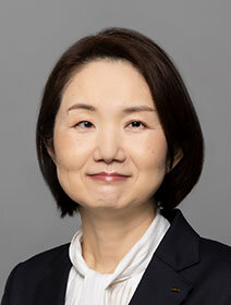 尾関 幸美