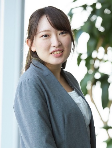 鈴木 瑠菜の顔写真