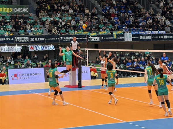 試合の様子の写真