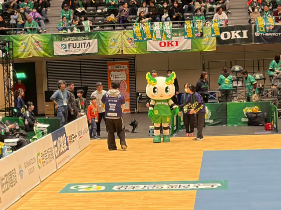 試合の様子の写真