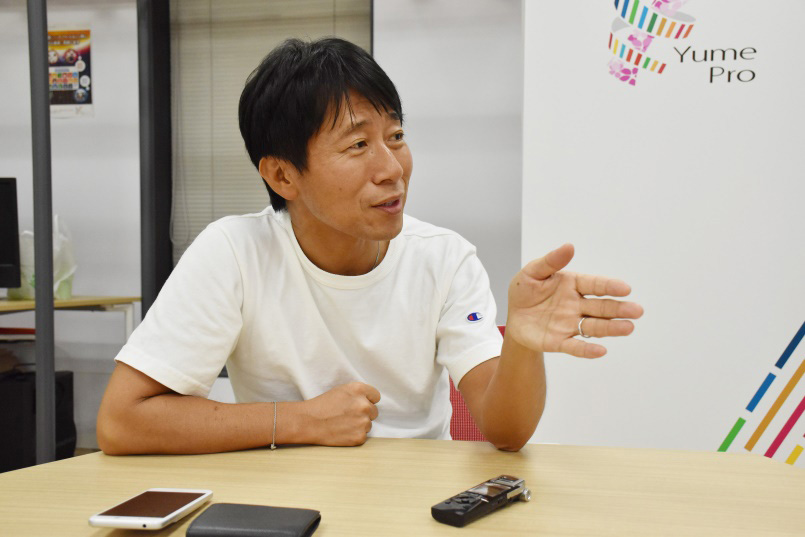 大企業からの新規事業の興し方について語る守屋さん