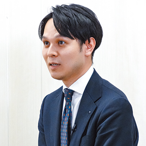 久保 祐治氏