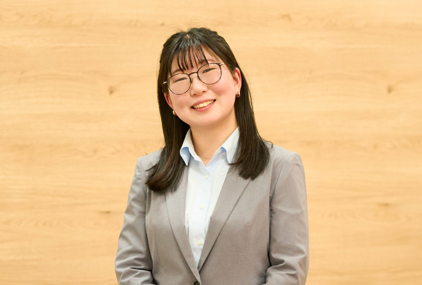 M Akasaka