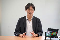 村瀬浩二氏