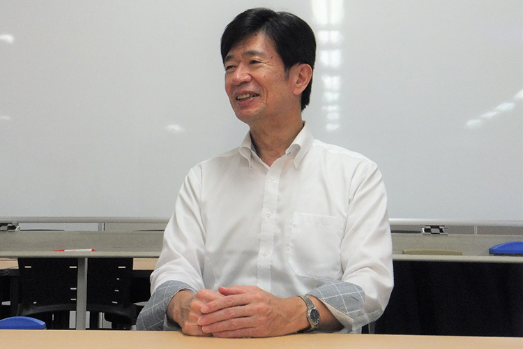 イノベーション推進センター AI技術研究開発部 須崎部長の写真