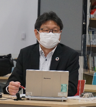 凸版印刷様との共創WSについて語る青木さんの写真
