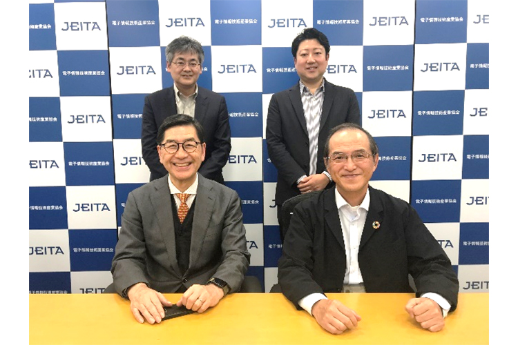 JEITA標準化セミナーに登壇された皆さん（前列左からJIN真野氏、OKI千村塾長、後列左からOKI野中氏、JIN尾﨑氏）の写真