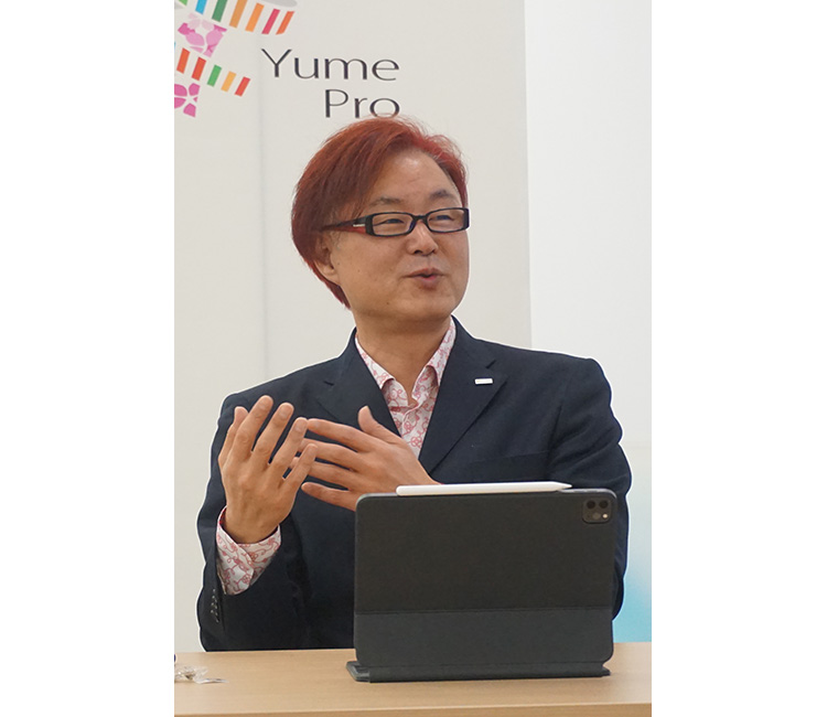 NTTコミュニケーションズ東出プロデュース部門長の写真