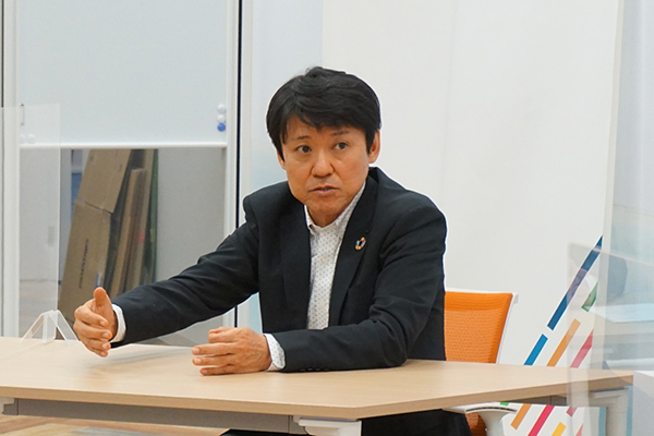 浜口センター長の写真