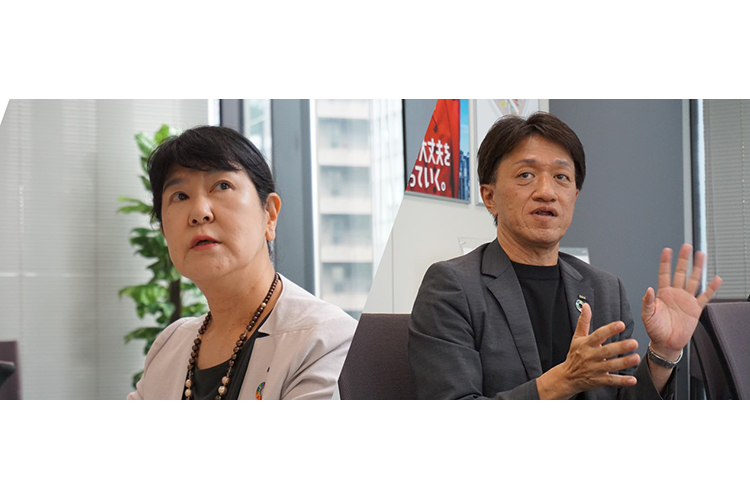 OWW堀口社長(左)、藤原執行役員CINO兼CTO(右)の写真