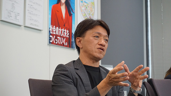 藤原執行役員CINO兼CTOの写真